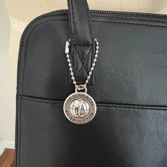 One World By Brighton Shoulder Bag Black Crossbody Croc Embossed Trim - Picture 4 of 12